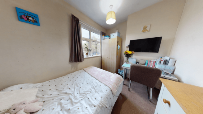 4 Bedroom terraced house - HMO