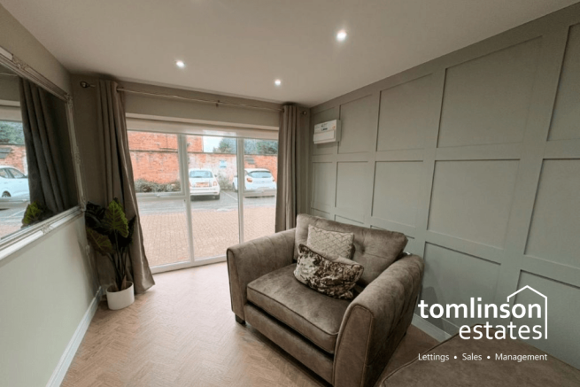 Newly Renovated Duplex Flat - HMO