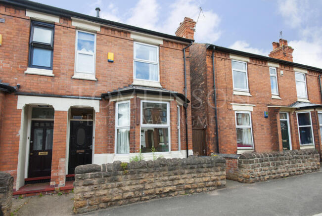 4 Bedroom Semi-Detached House - HMO