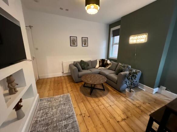 6 Bedroom detached house - HMO