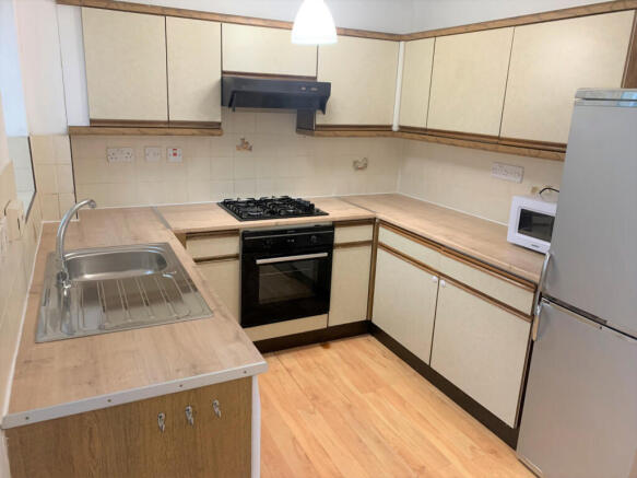 2 Bedroom end terraced house