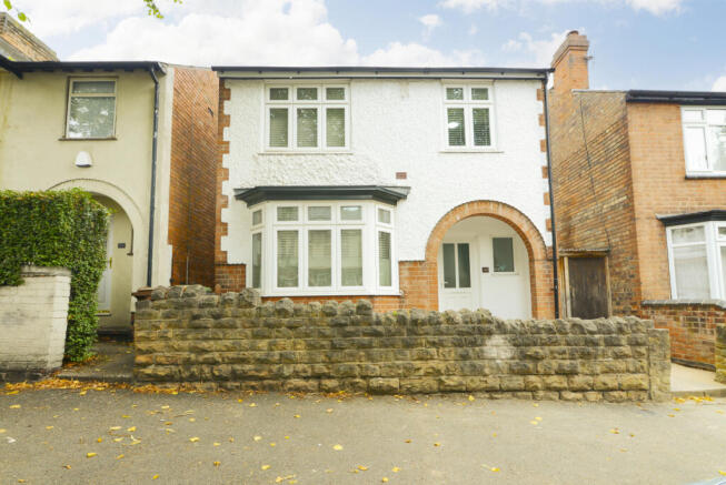 6 Bedroom detached house - HMO