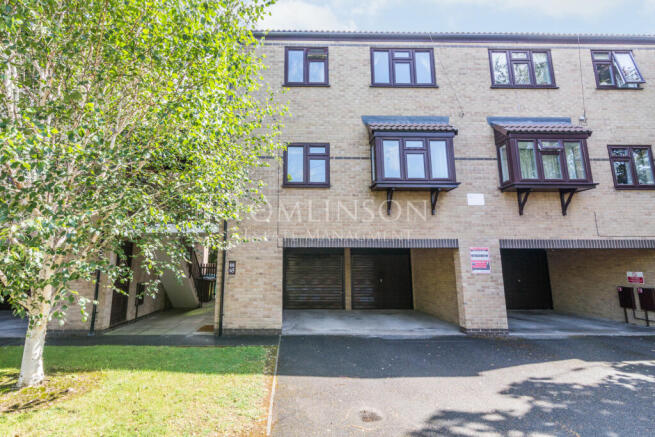 2 Bedroom first floor flat