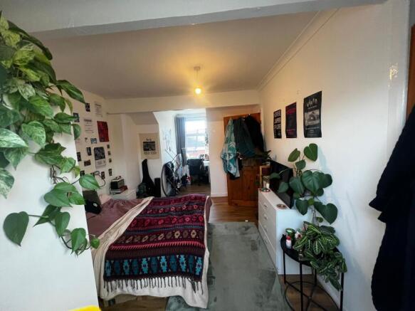 4 Bedroom End-Terraced house (HMO)