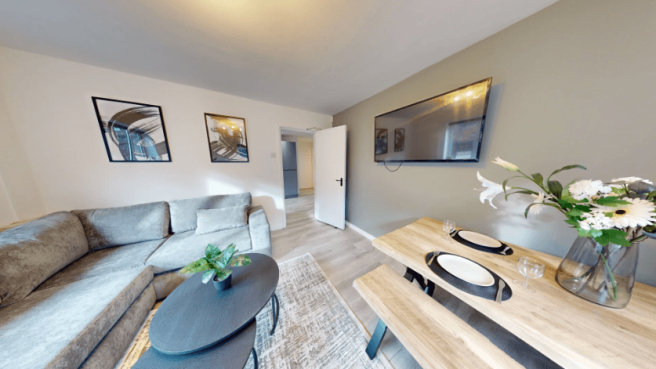 6 Bedroom semi-detached house - HMO