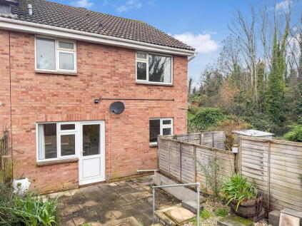 Sturcombe Avenue, Roselands , Paignton, Devon, TQ4 7TD