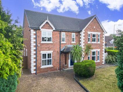 Savoylands Close, Aigburth, Liverpool, L17