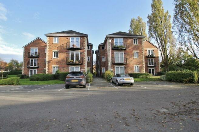 Creatice Aigburth Vale Apartments for Living room