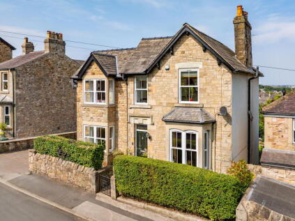 2 Derwent Road, Lancaster, LA1 3ES