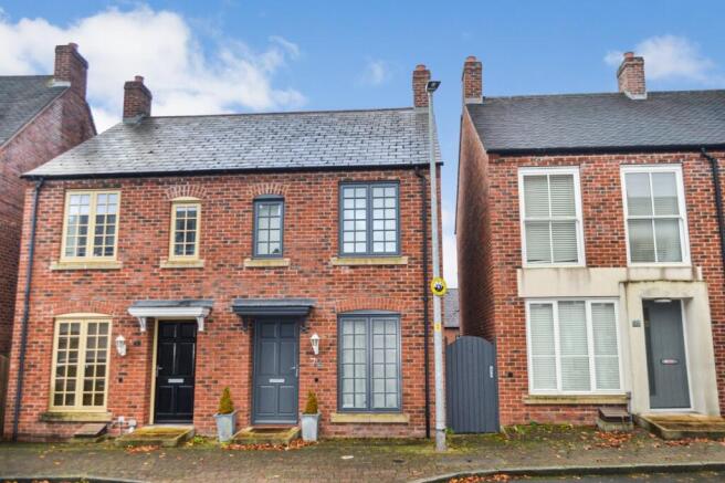Modern Two Bedroom Semi Detached Property in Lawl