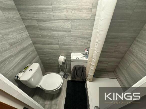 bathroom 1_0