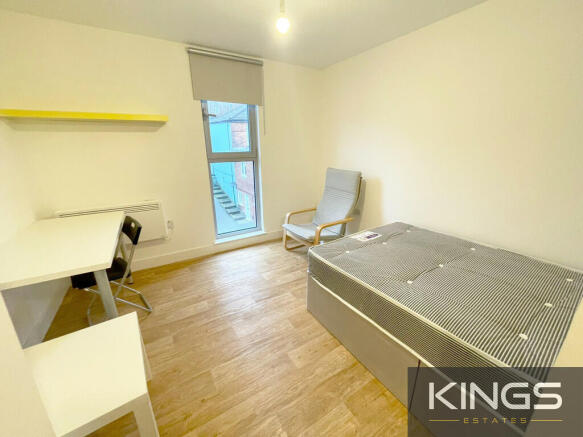 Flat 27 Blue Box ...