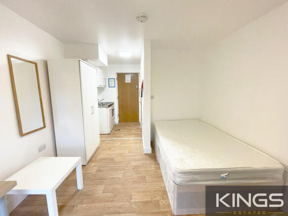 Flat 13 Blue Box ...