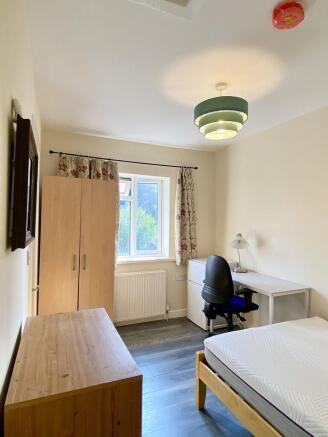 ROOM C 1