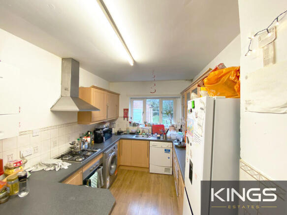 43 Blenheim grds ...