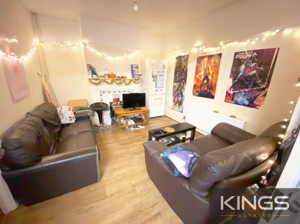 43 Blenheim grds ...