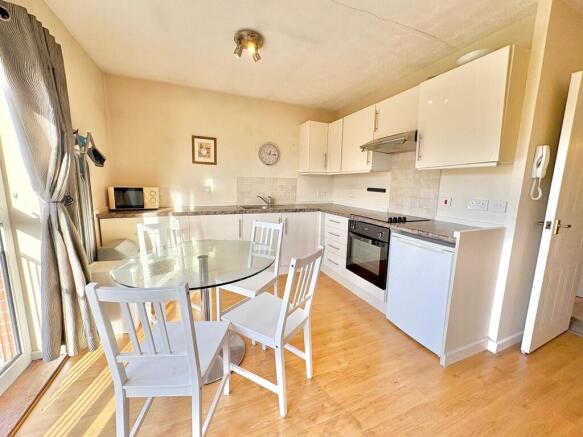 PHOTO-2025-12-19-...