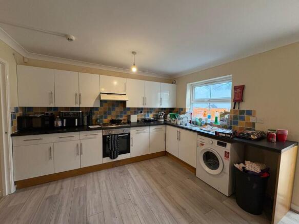 PHOTO-2025-12-01-...