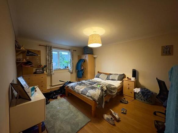 PHOTO-2025-12-08-...