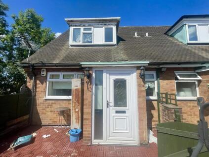 Barnet Road, Potters Bar