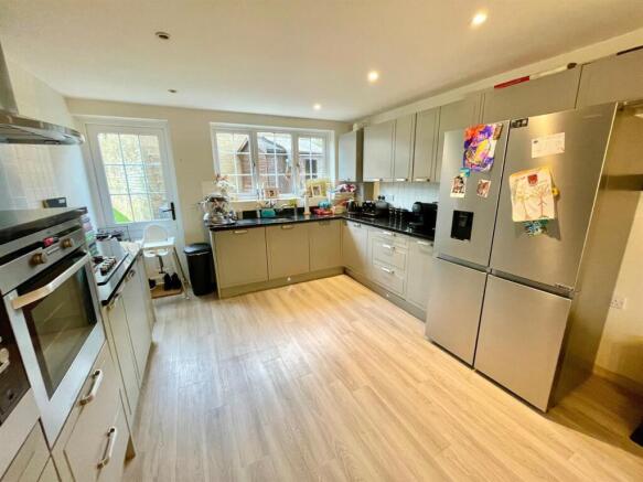 9 Cherry Tree Kitchen.jpg