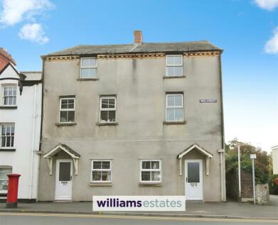 Ruthin - 2 bedroom flat for sale