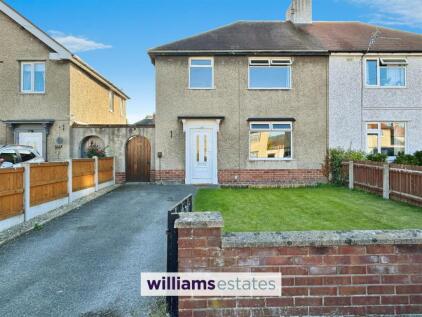 Parc Y Dre Road, Ruthin