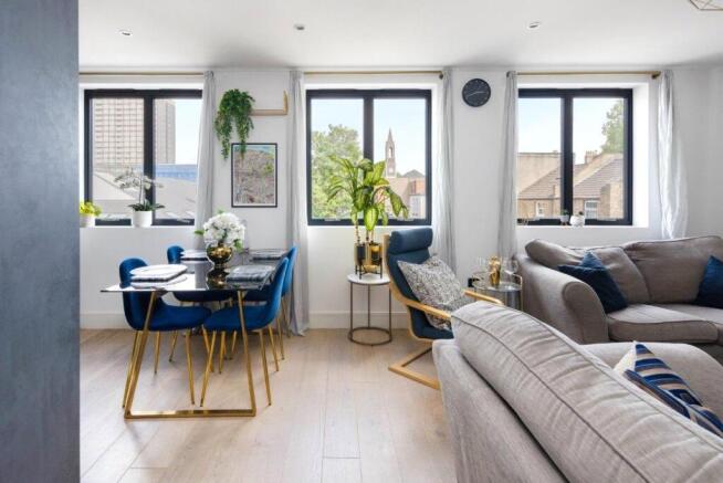 Living Room/Kitchen