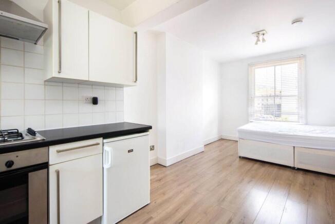 Kitchen/Bedroom