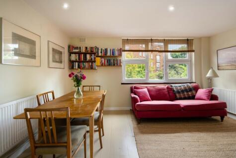 Moye Close, London, E2