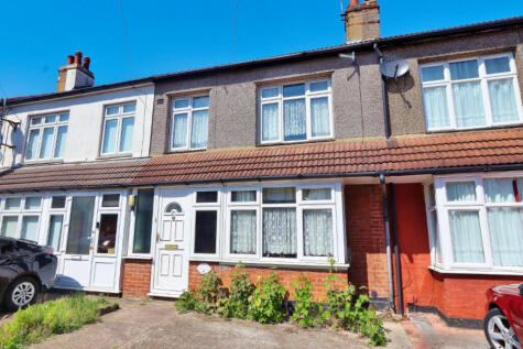 Drummond Avenue, Romford, RM7