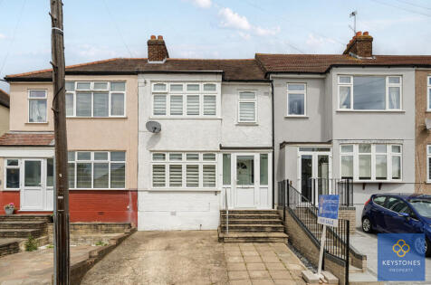 Mowbrays Road, Collier Row, RM5