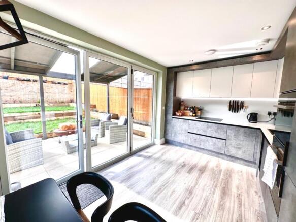 DINING KITCHEN