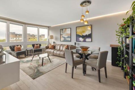 Raynham, Norfolk Crescent, London, W2