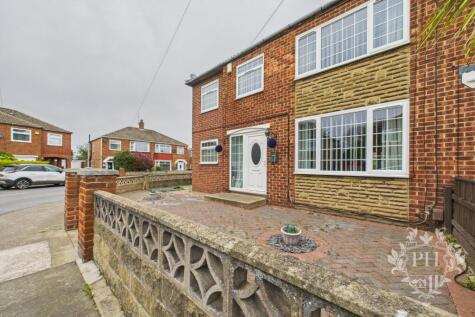 Blantyre Road, Normanby, TS6 0EL