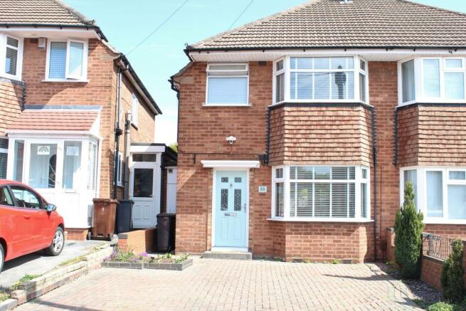 3 bedroom semi-detached house for sale in Wichnor Road, Solihull, B92