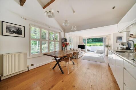 Warwick Park, Tunbridge Wells, TN2