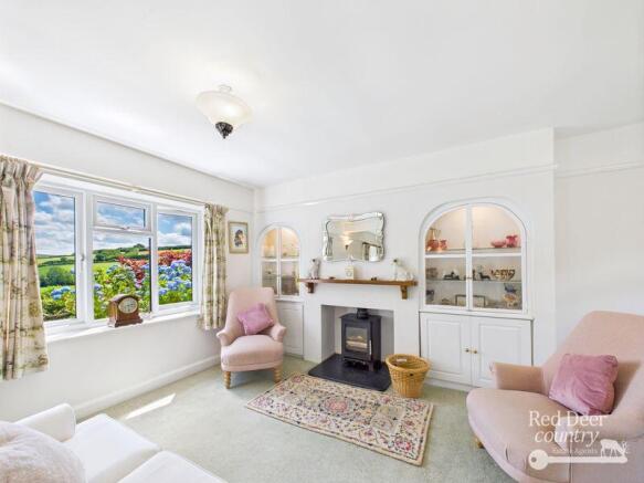 Sitting/Dining Room