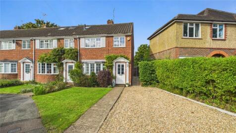 Emmetts Close, Horsell, Surrey, GU21