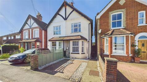 Well Lane, Horsell, Surrey, GU21