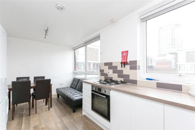 Kitchen/Dining