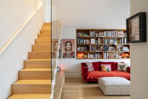 Airlie Gardens, Kensington, W8