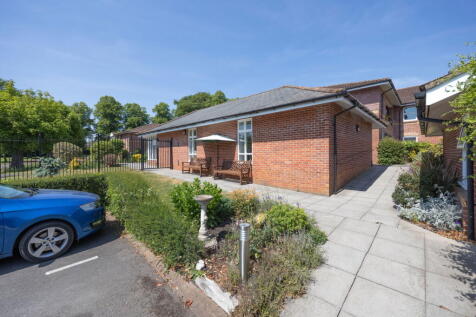 The Croft, Meadow Drive, SN10 2FL
