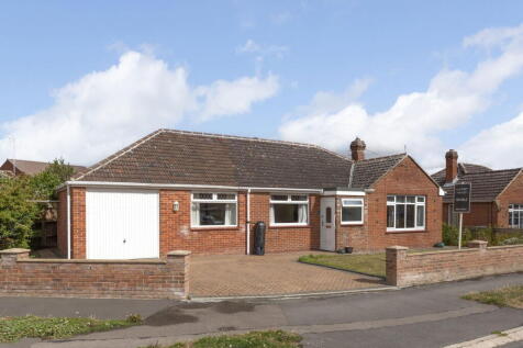 Devizes, Wiltshire, SN10 3AY