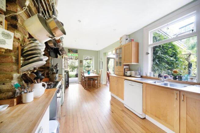 Kitchen 1