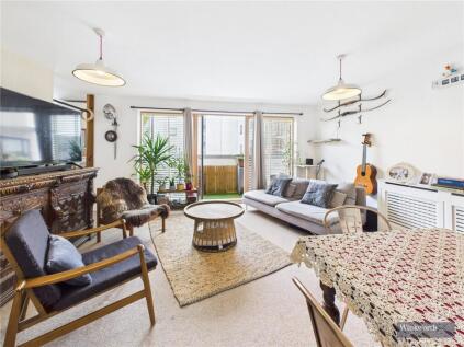 Apple Grove, Harrow, HA2