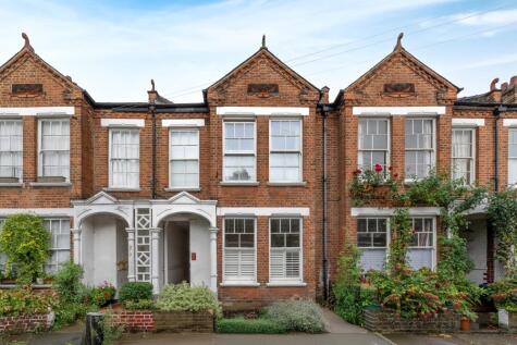 North Avenue, London, TW9