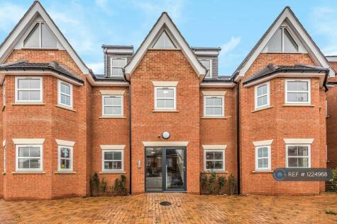 High Wycombe - 2 bedroom flat
