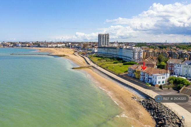 The Beach House, Your Private Lawn, And Margate