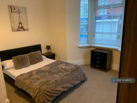 Large Double Ensuite Room - Available 